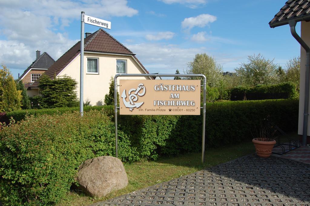 Gaestehaus Am Fischerweg Lauterbach (Rugen) Exterior foto